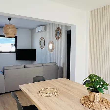 Trendy Isabella, Heated Pool بيت للعطل بلايا بلانكا