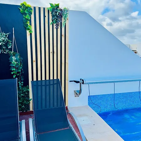 Trendy Isabella, Heated Pool Prázdninový dům *