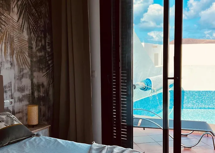 بيت للعطل Trendy Isabella, Heated Pool بلايا بلانكا