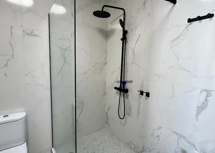 Trendy Isabella, Heated Pool بيت للعطل